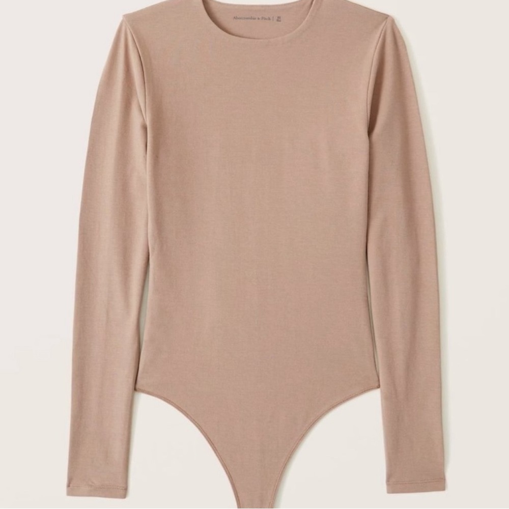 Abercrombie & Fitch Long Sleeve Bodysuit in Mauve Beige